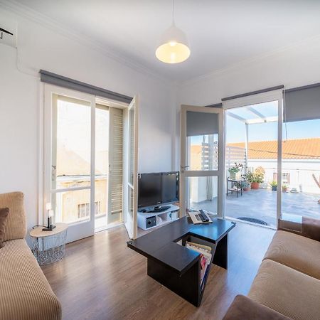 شقة The Roof - Flat Sea View In Aegina Town المظهر الخارجي الصورة