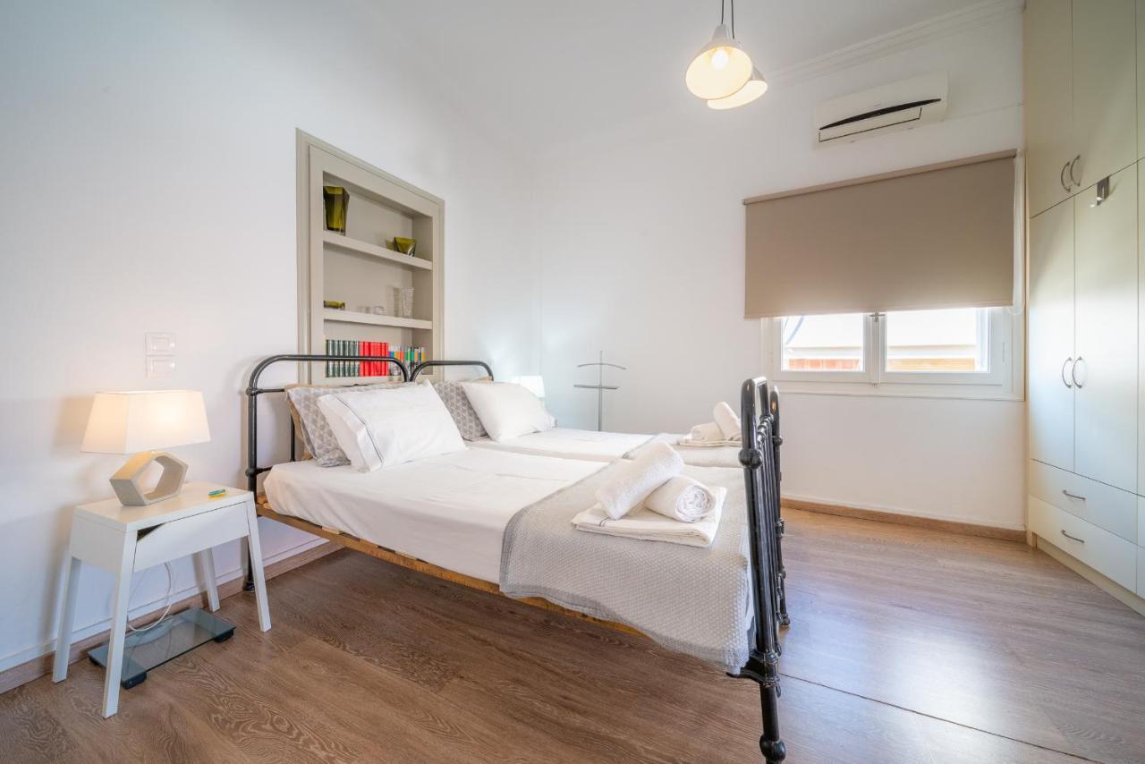 شقة The Roof - Flat Sea View In Aegina Town المظهر الخارجي الصورة