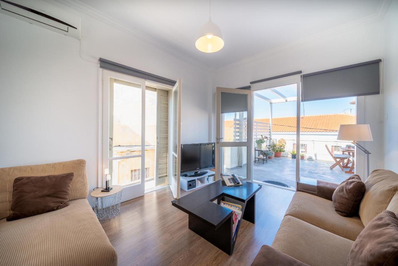 شقة The Roof - Flat Sea View In Aegina Town المظهر الخارجي الصورة
