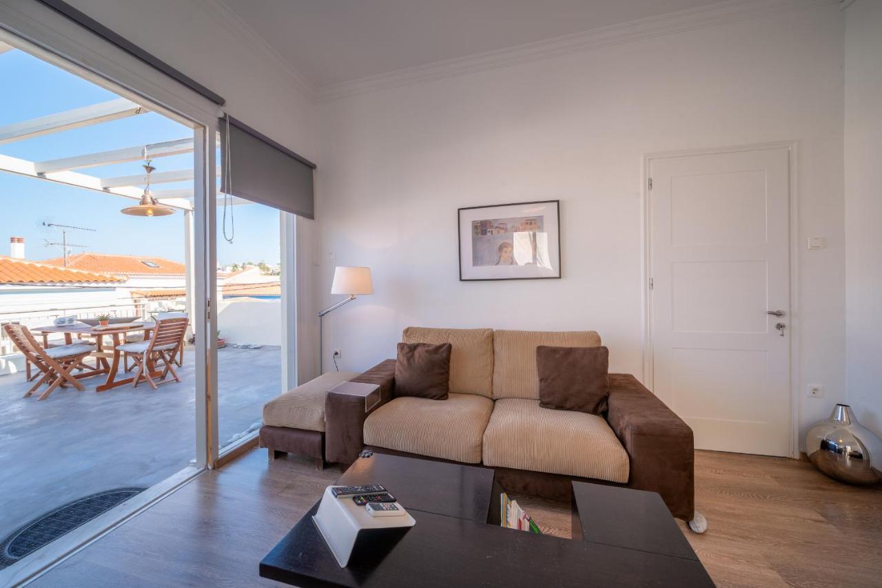 شقة The Roof - Flat Sea View In Aegina Town المظهر الخارجي الصورة